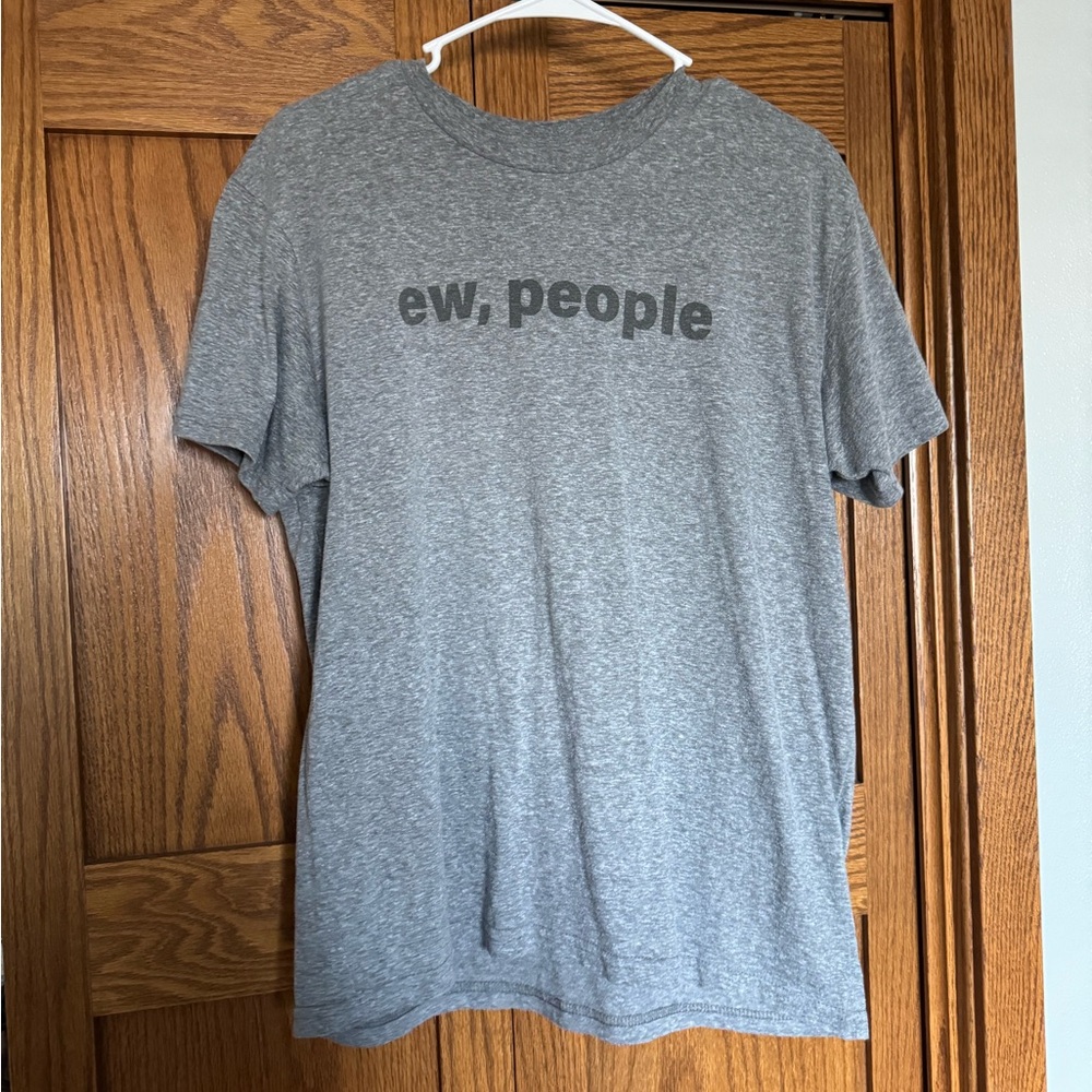 Large tee